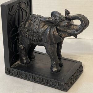 Black Elephant Sculpture Bookend